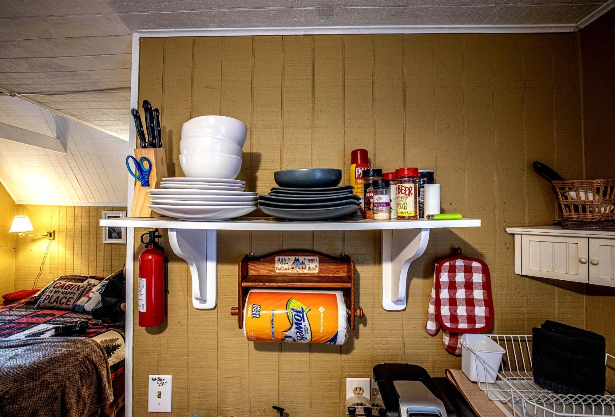 Bear Creek Lodge And Cabins In Helen Ga - Pet Friendly, River On Property, Walking Distance To Downtown Helen Exteriör bild